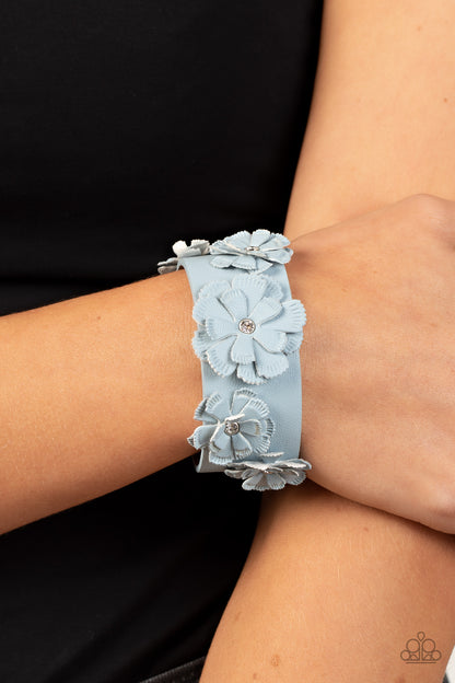 Paparazzi What Do You Pro-POSIES Blue Single Wrap Snap Bracelet - P9UR-BLXX-220XX