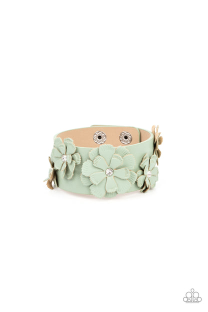 Paparazzi What Do You Pro-POSIES Green Single Wrap Snap Bracelet - P9UR-GRXX-191XX