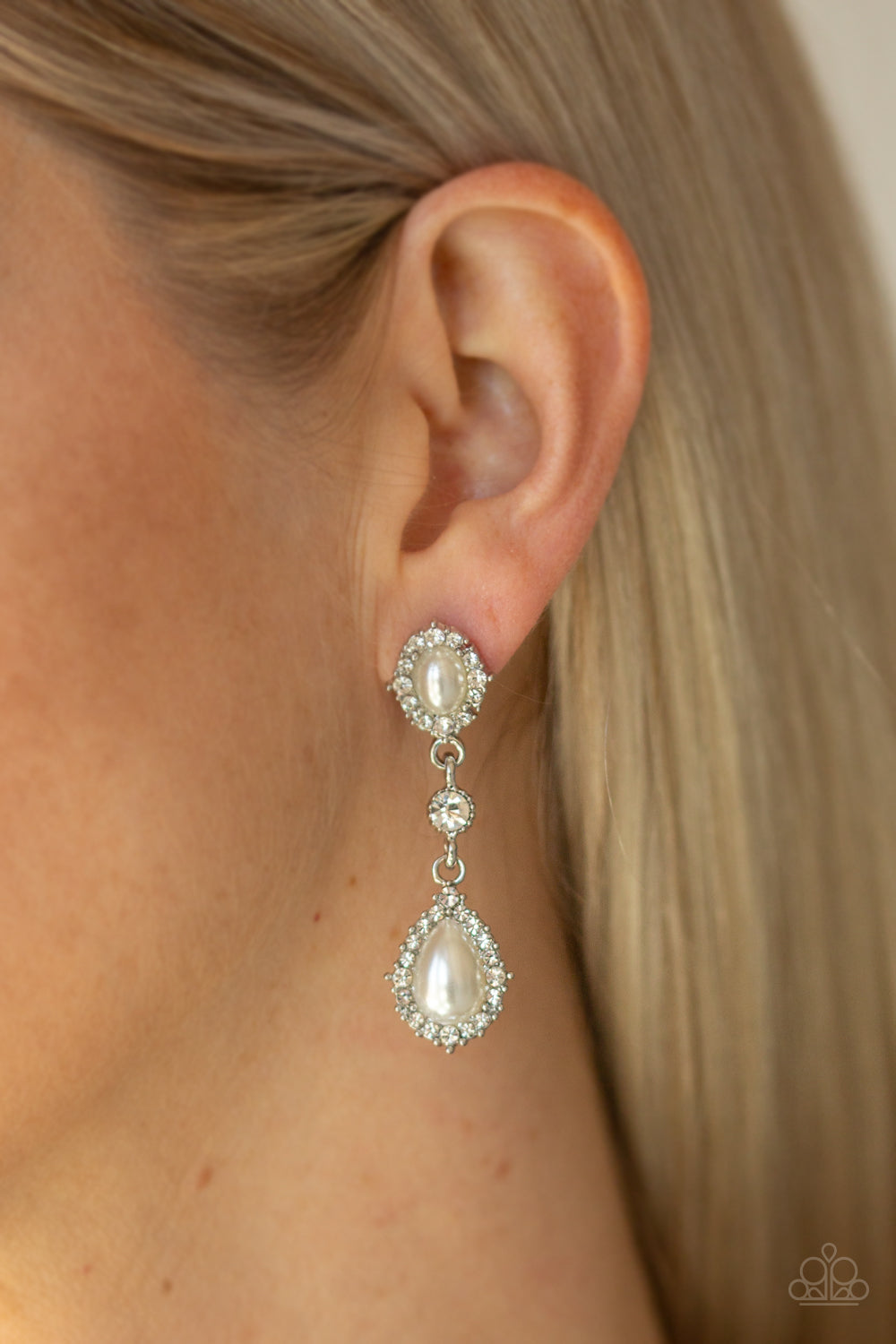 Paparazzi All-GLOWING White Post Earrings