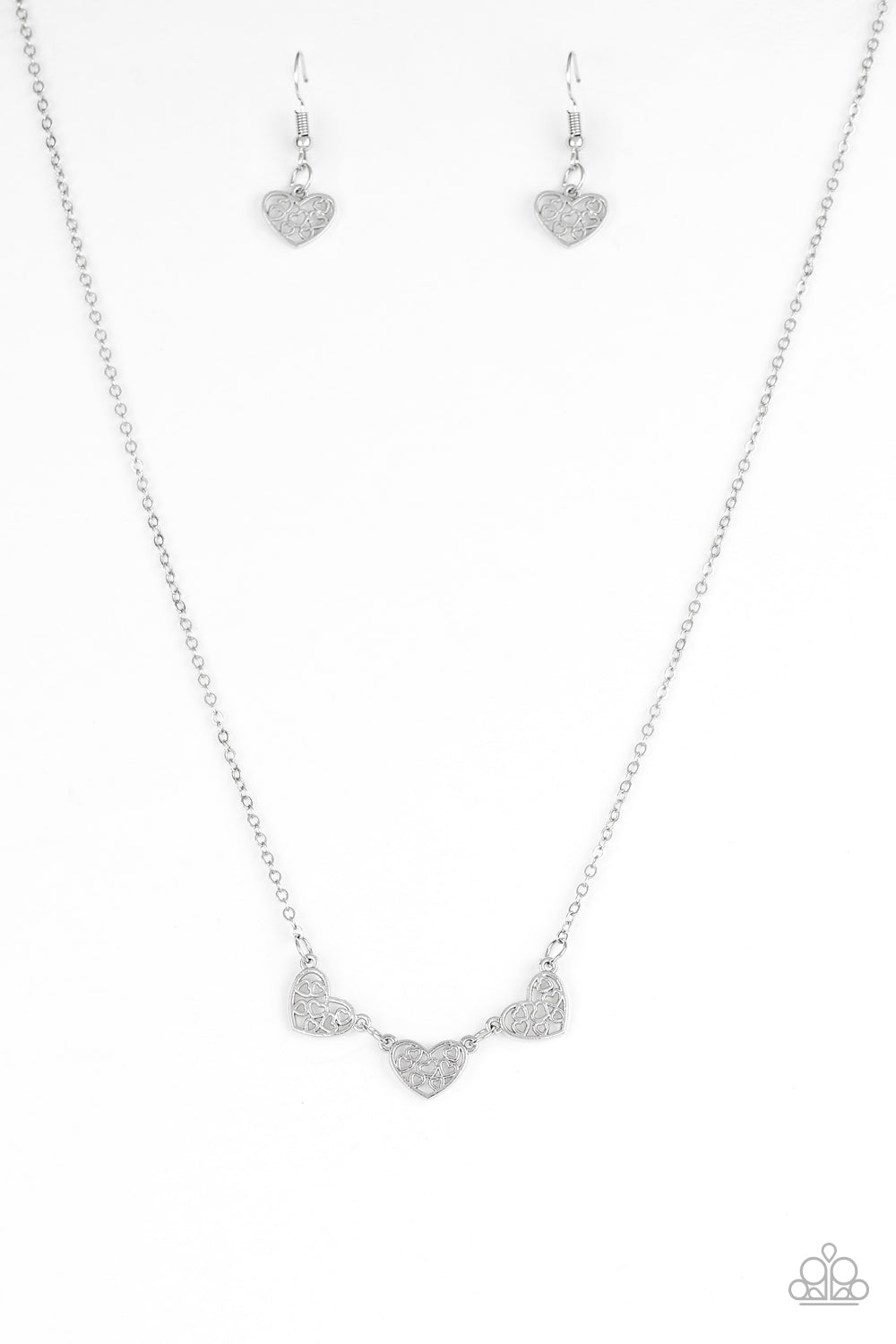 Paparazzi Another Love Story Silver Heart Short Necklace - P2WH-SVXX-262XX