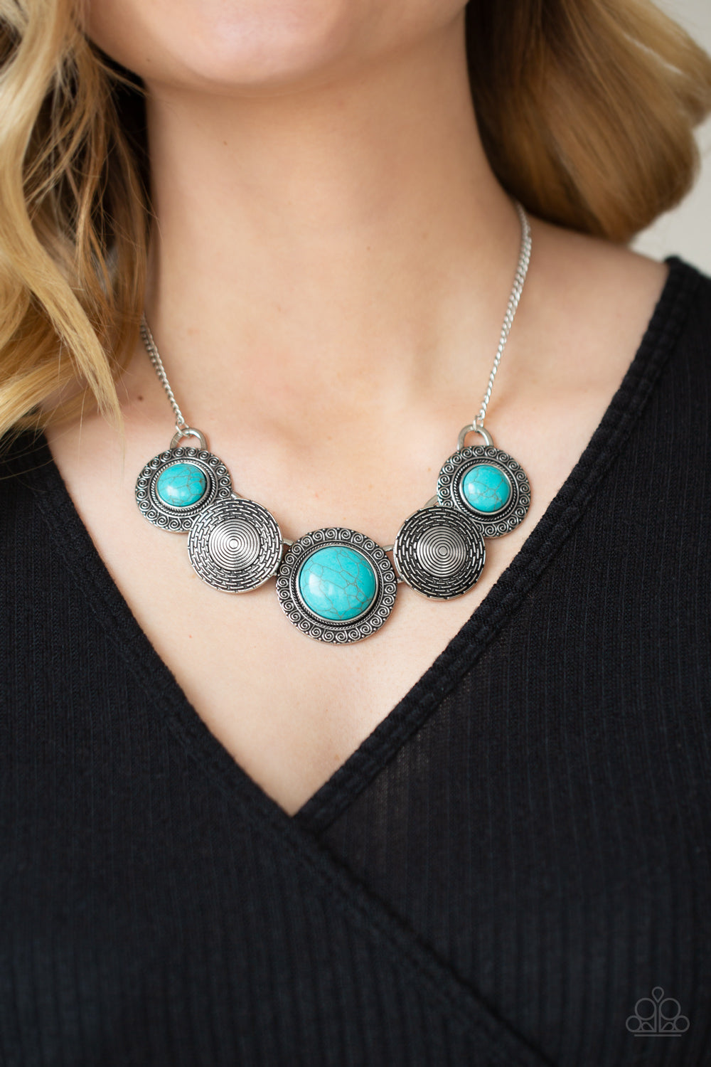 Paparazzi Canyon Cottage Blue Stone Short Necklace - P2SE-BLXX-438XX