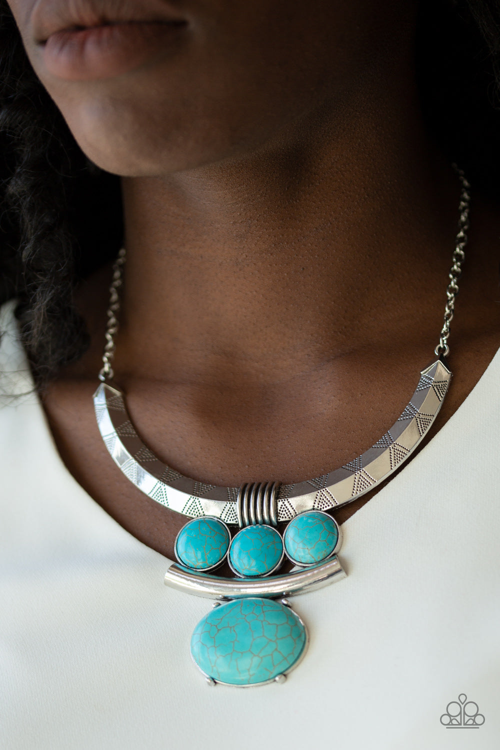 Paparazzi Commander In Chiefette Blue Stone Short Necklace