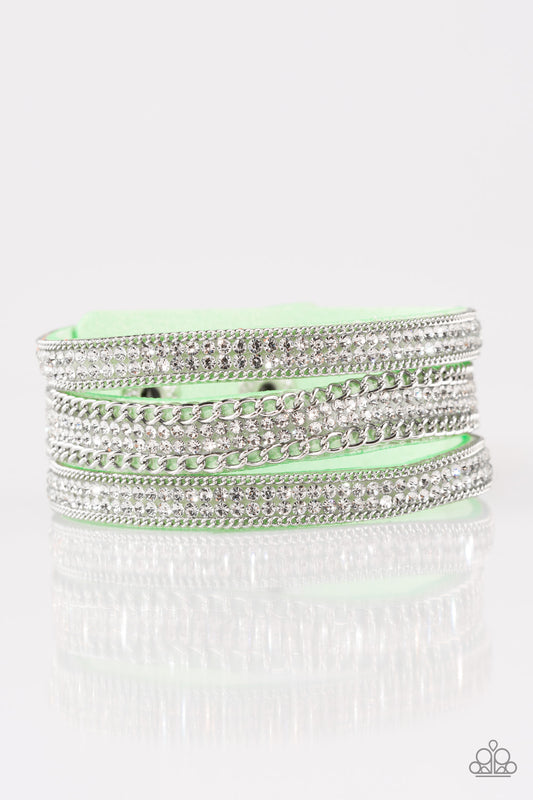 Paparazzi Dangerously Drama Queen Green Single Wrap Snap Bracelet - P9DI-URGR-042XX