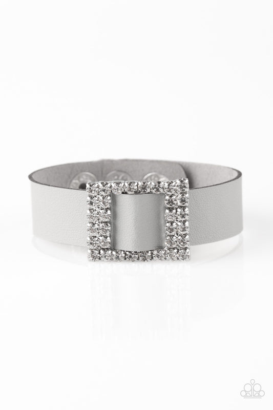 Paparazzi Diamond Diva Silver Single Wrap Snap Bracelet - P9DI-URSV-092XX