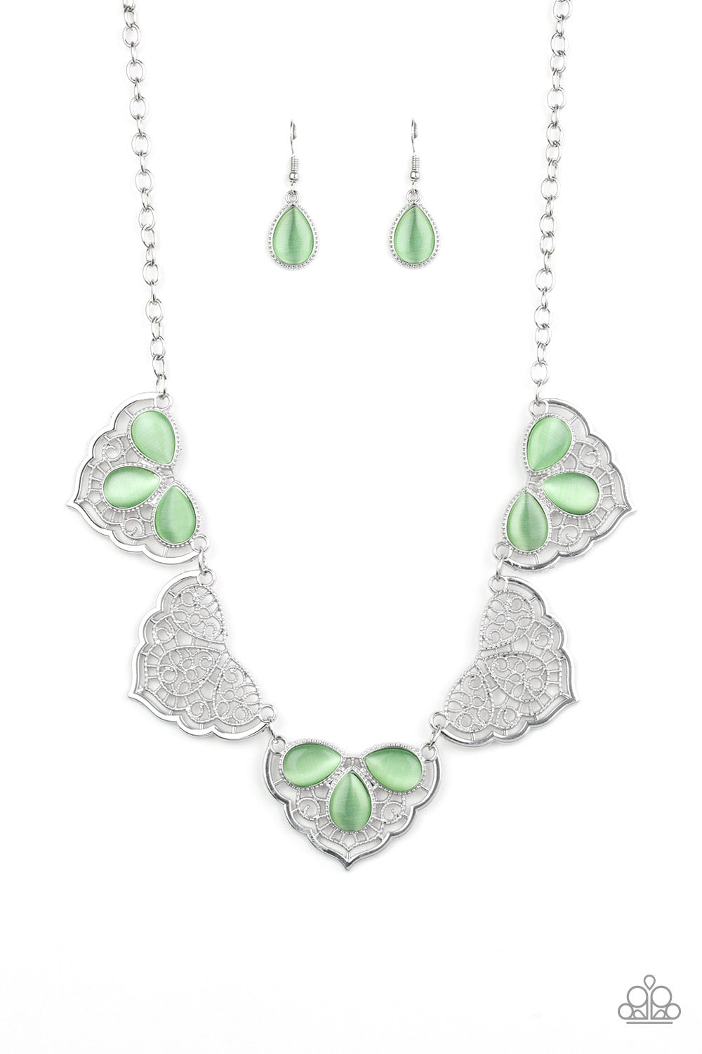 Paparazzi East Coast Essence Green Short Necklace