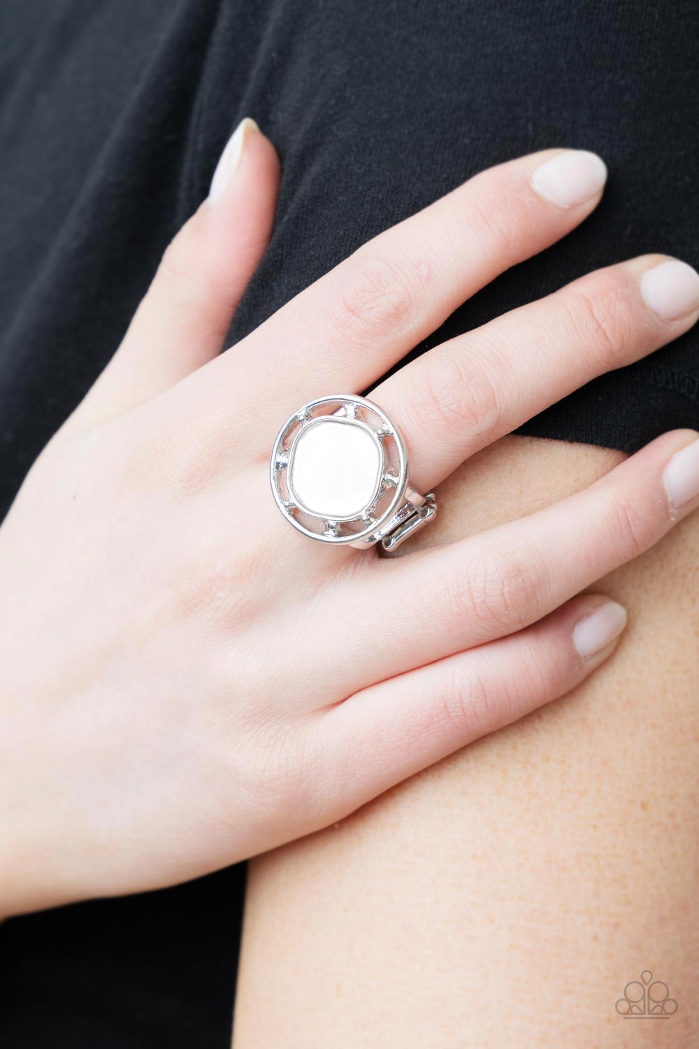 Paparazzi Encompassing Pearlescence White Ring - P4RE-WTXX-420XX