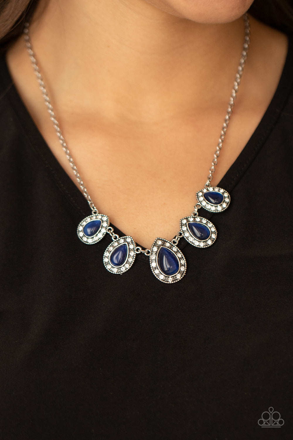 Paparazzi Everlasting Enchantment Blue Short Necklace