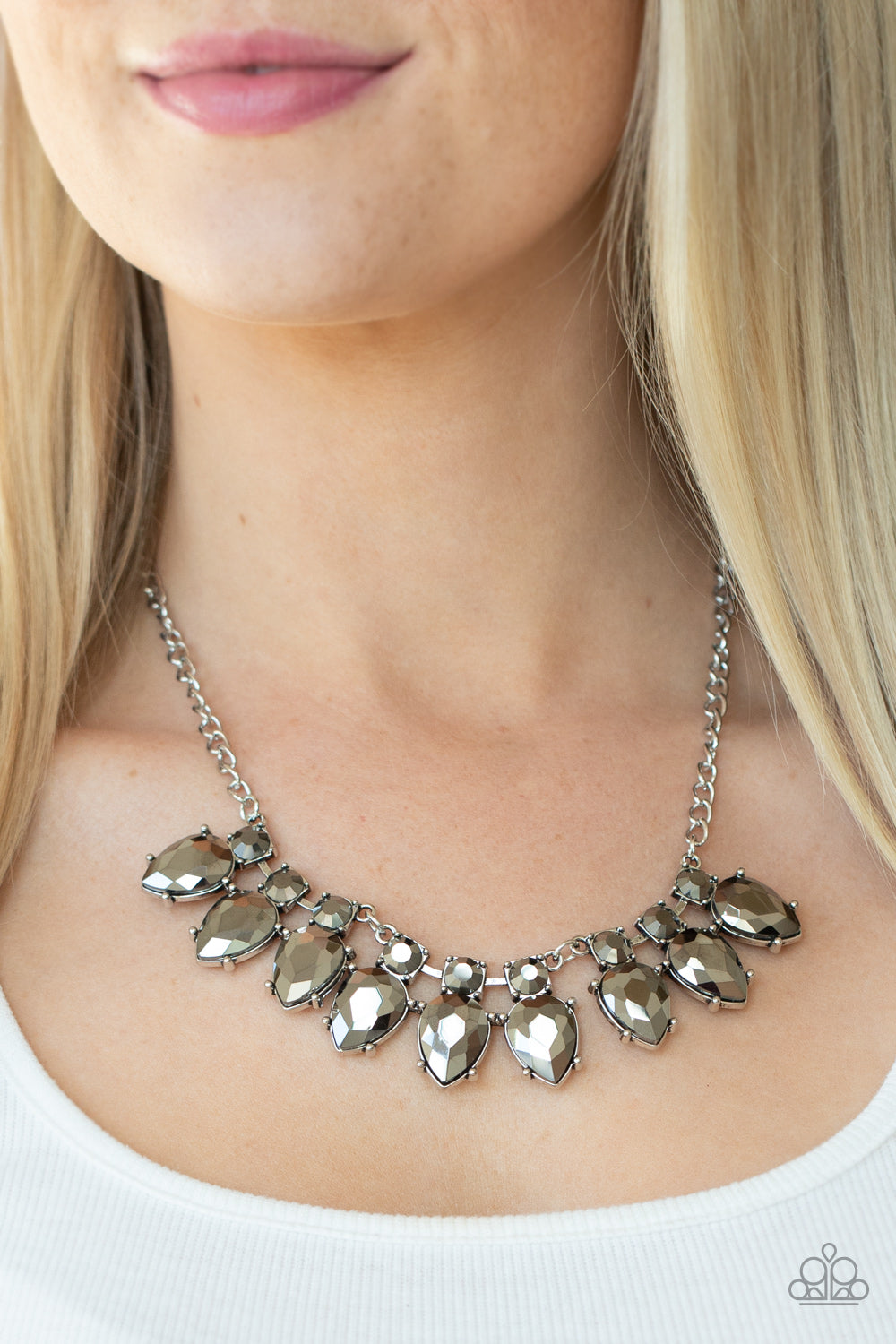 Paparazzi Extra Enticing Silver Short Necklace