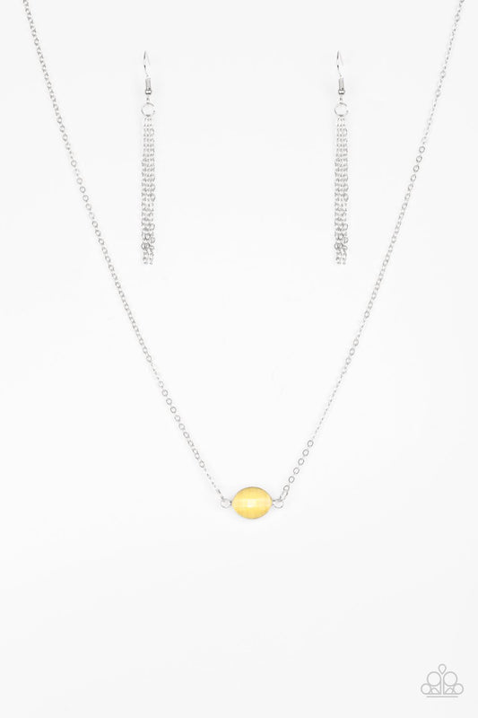 Paparazzi Fashionably Fantabulous Yellow Short Necklace - P2DA-YWXX-054XX