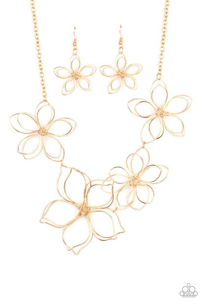 Paparazzi Flower Garden Fashionista Gold Short Necklace