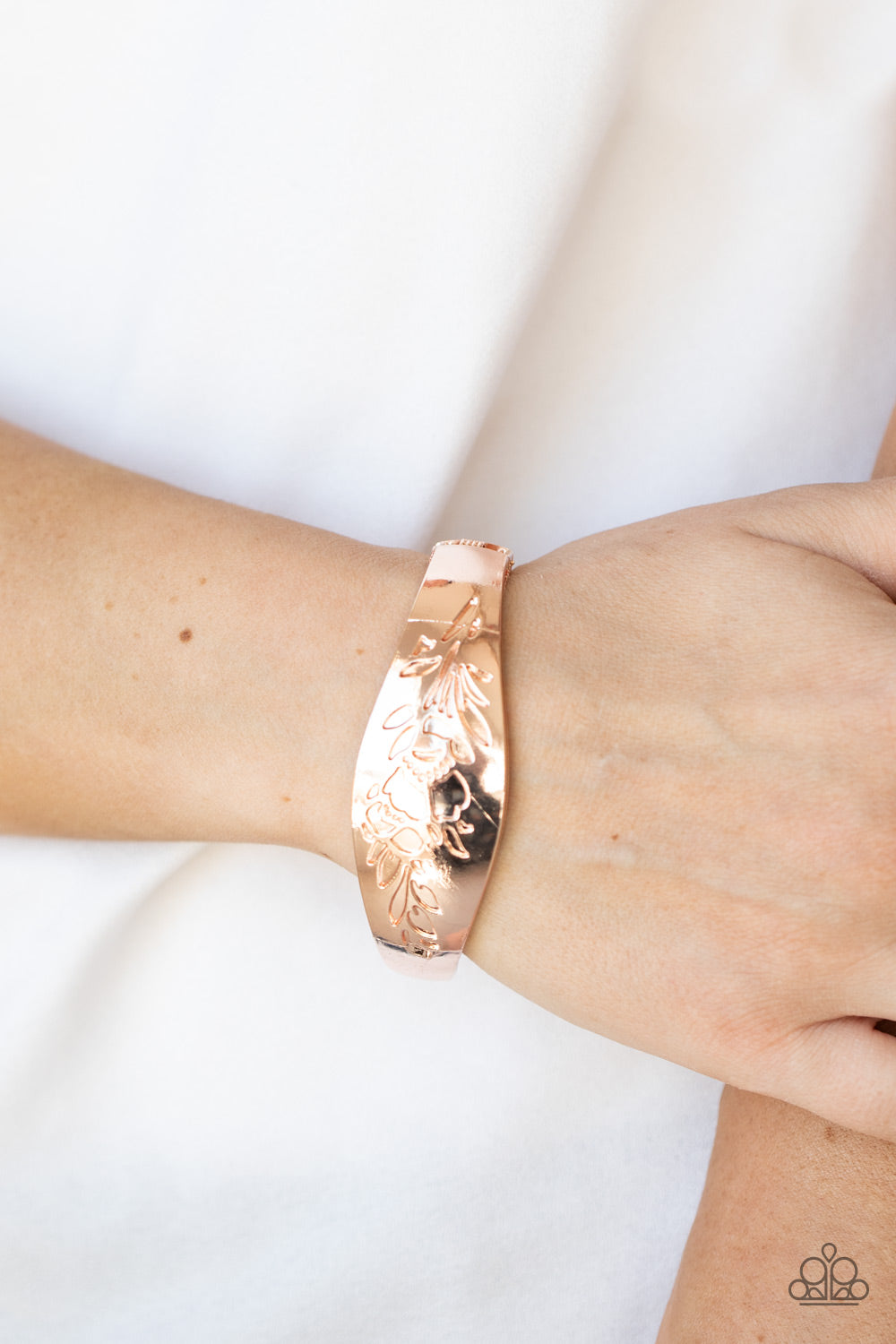 Paparazzi Fond of Florals Rose Gold Hinged Cuff Bracelet