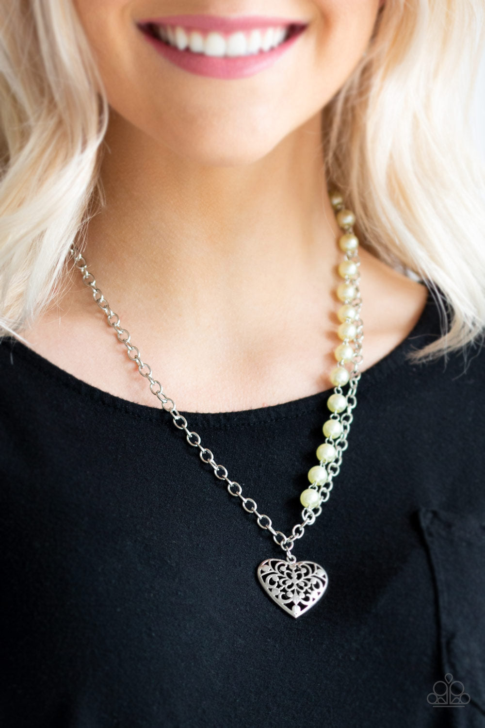 Paparazzi Forever In My Heart Yellow Short Necklace - P2WH-YWXX-236XX