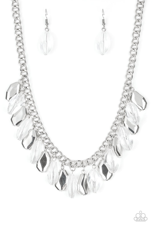 Paparazzi Fringe Fabulous White Short Necklace