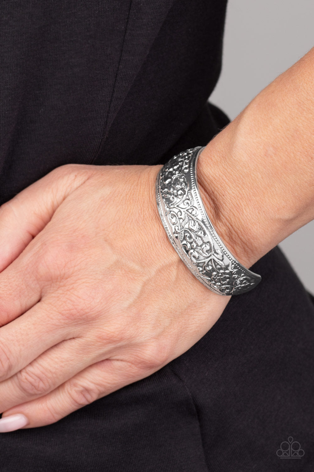 Paparazzi Garden Tropic Silver Cuff Bracelet