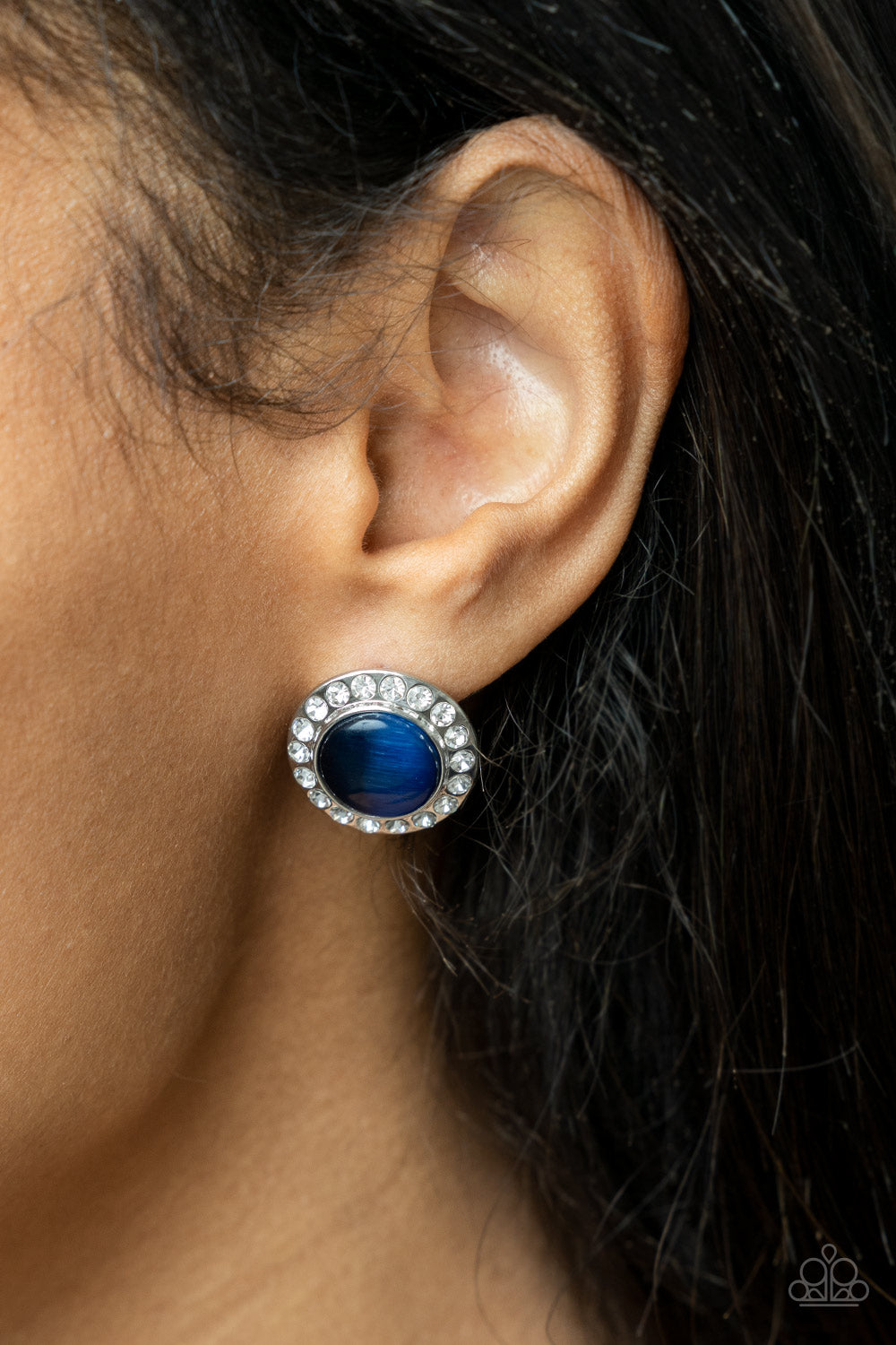 Paparazzi Glowing Dazzle Blue Post Earrings