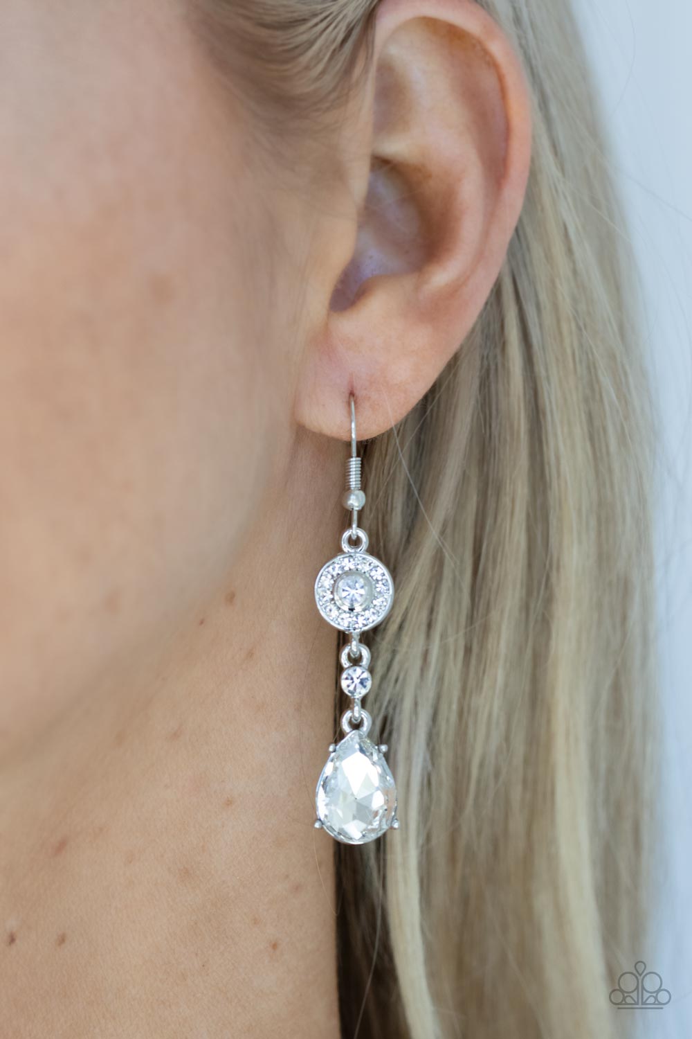 Paparazzi Graceful Glimmer White Fishhook Earrings