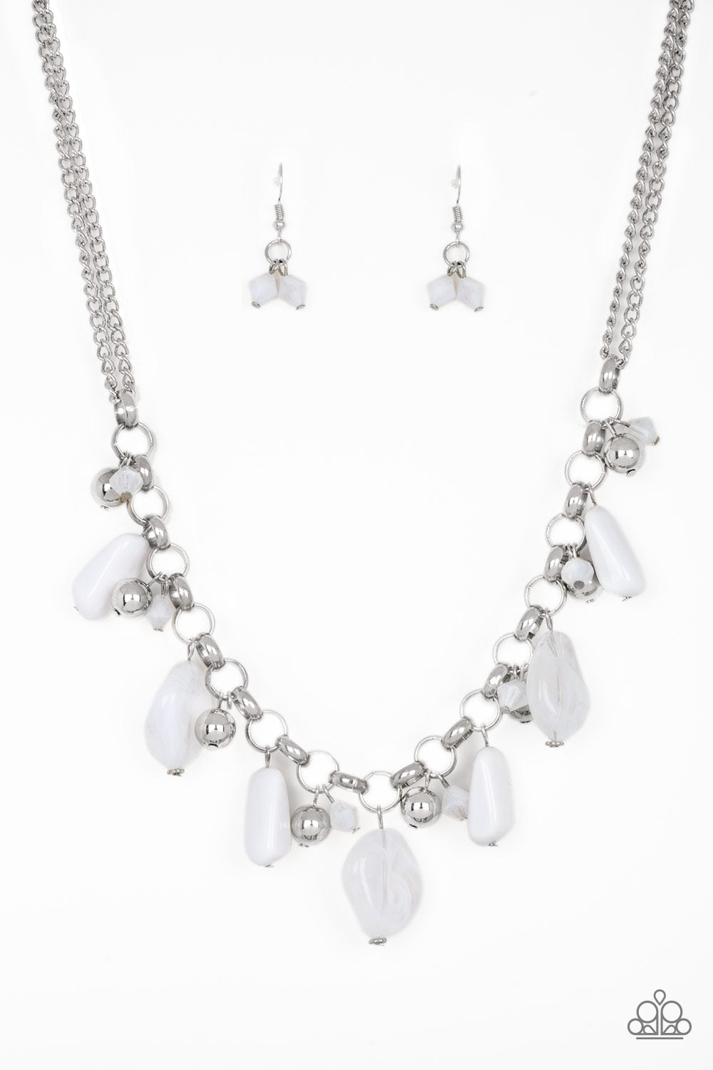 Paparazzi Grand Canyon Grotto White Short Necklace