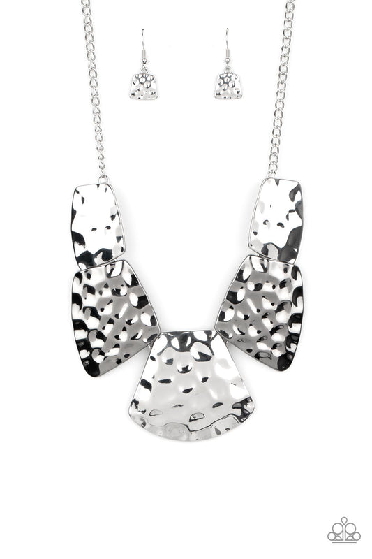 Paparazzi HAUTE Plates Silver Short Necklace - P2ST-SVXX-139XX
