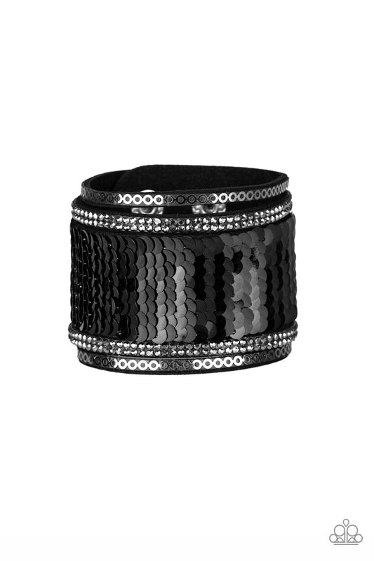 Paparazzi Heads Or Mermaid Tails Black Sequin Single Wrap Snap Bracelet - P9DI-URBK-200XX