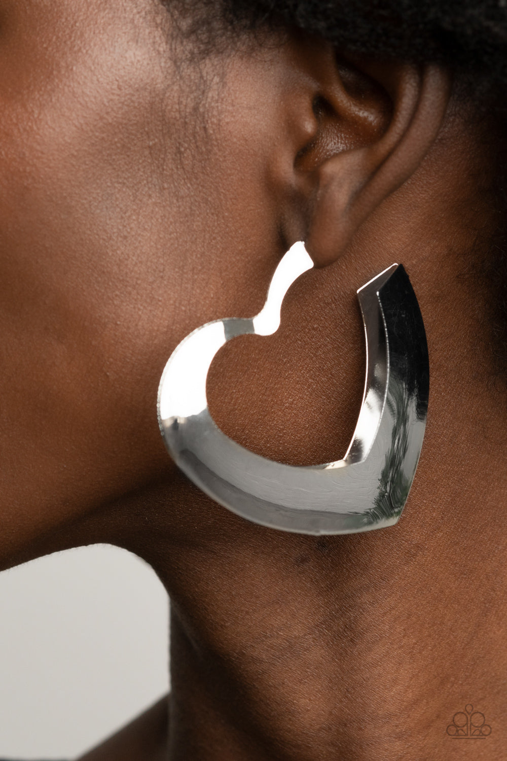 Paparazzi Heart-Racing Radiance Silver Post Hoop Earrings