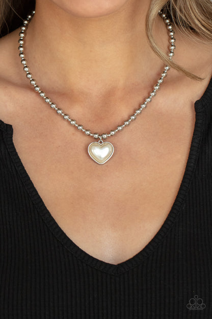 Paparazzi Heart Full Of Fancy White Short Necklace