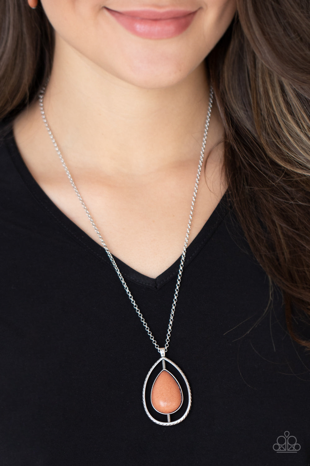 Paparazzi Here Today, PATAGONIA Tomorrow Brown Short Necklace