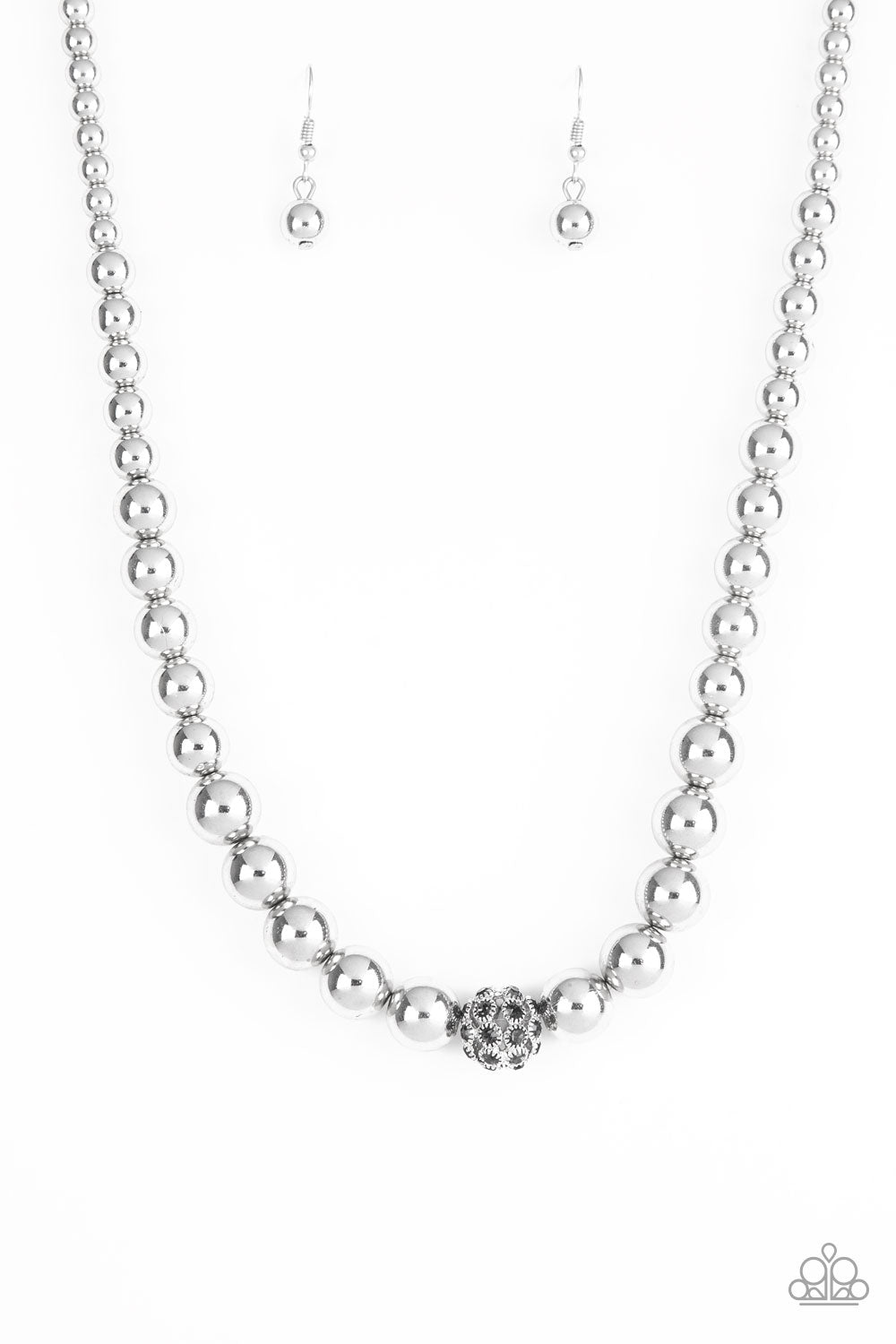 Paparazzi High-Stakes Fame Silver Short Necklace