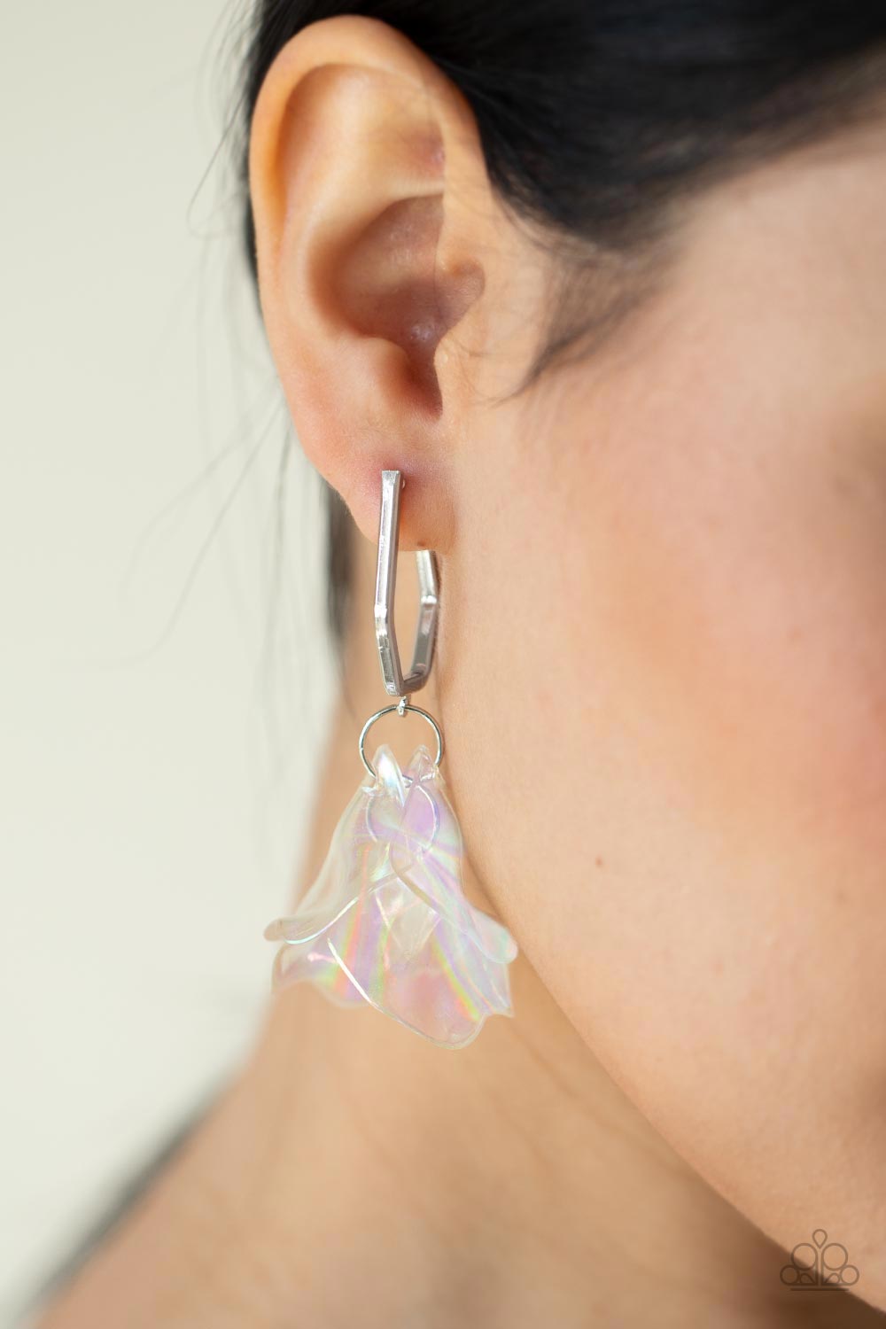 Paparazzi Jaw-Droppingly Jelly Silver Post Earrings