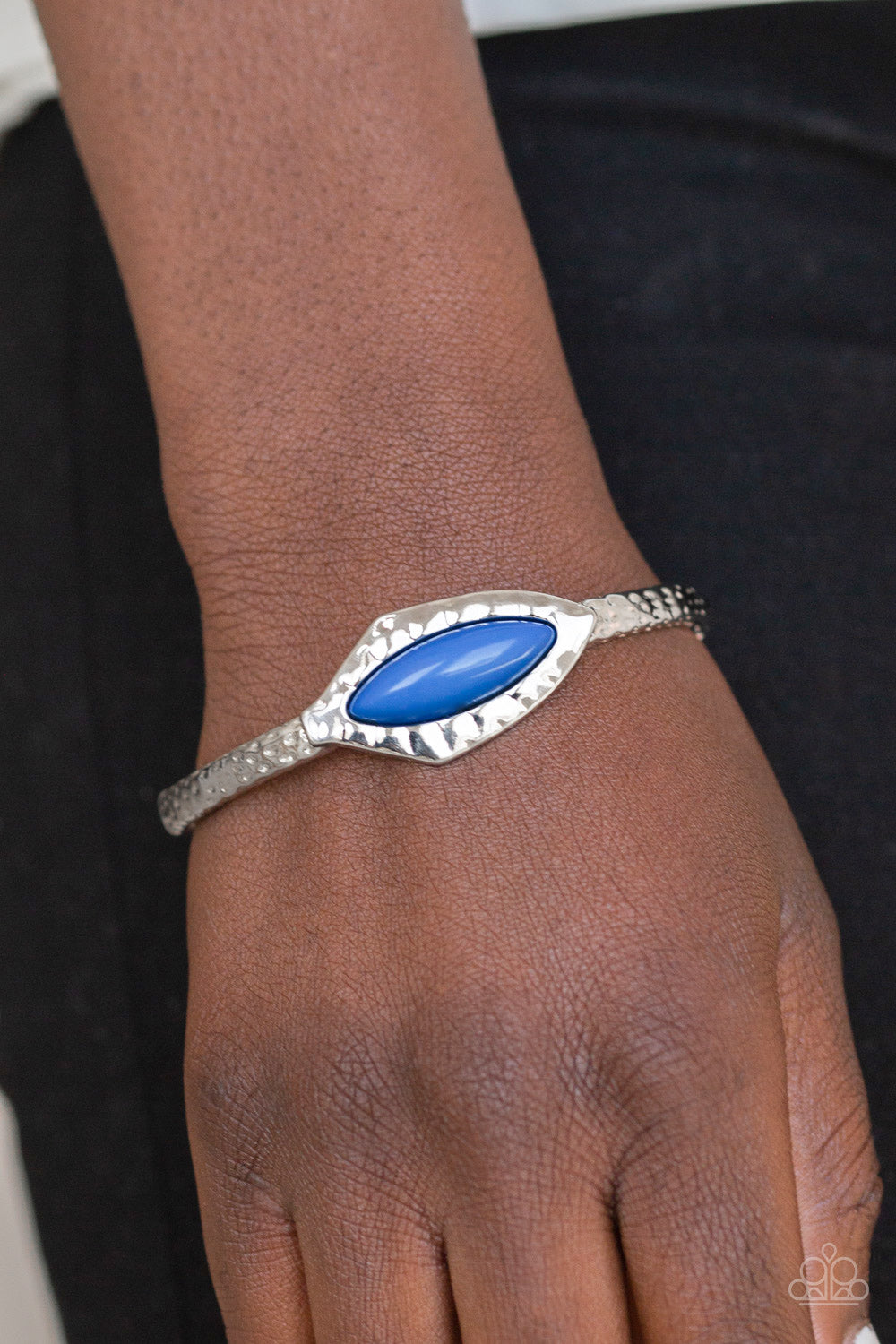Paparazzi Mason Minimalism Blue Stretch Bracelet