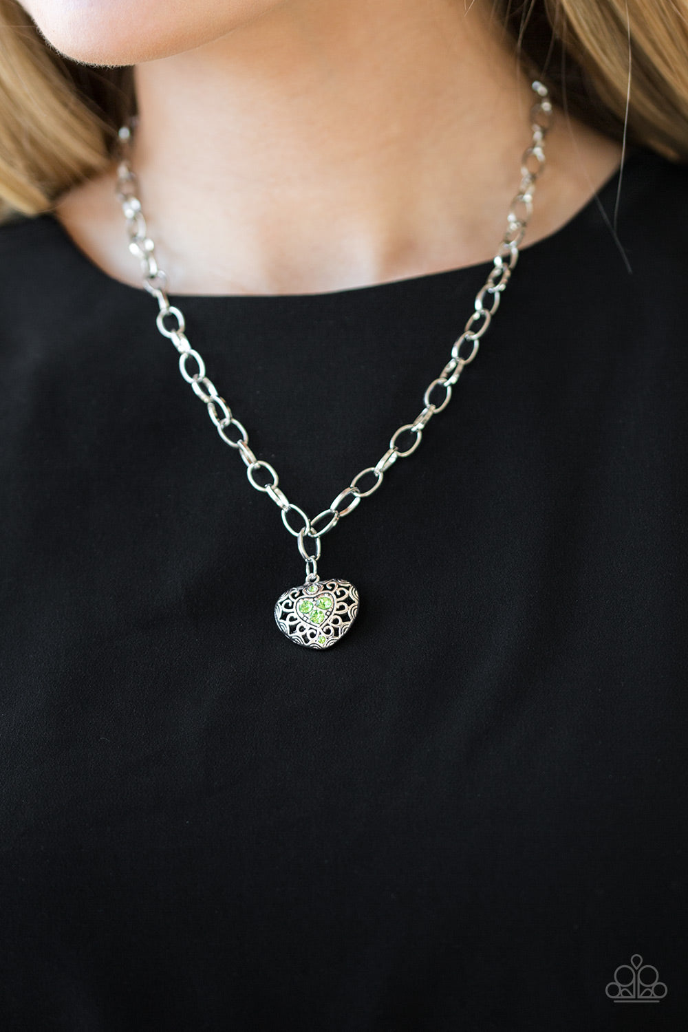 Paparazzi No Love Lost Green Short Necklace
