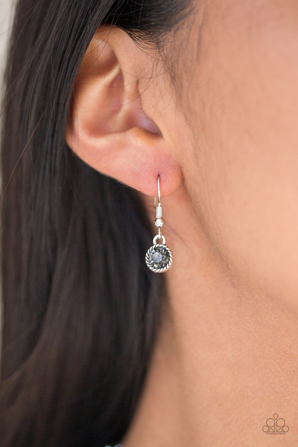 Paparazzi No Love Lost Silver Short Necklace