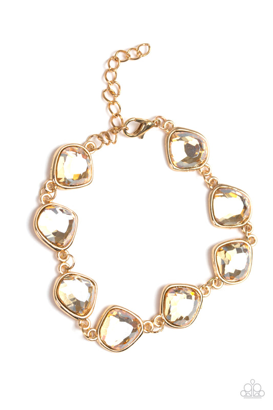 Paparazzi Perfect Imperfection Gold Clasp Bracelet - P9RE-GDXX-171CD