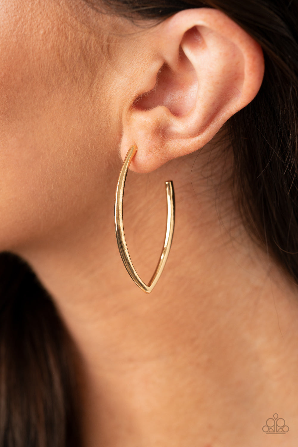 Paparazzi Point-Blank Beautiful Gold Post Hoop Earrings