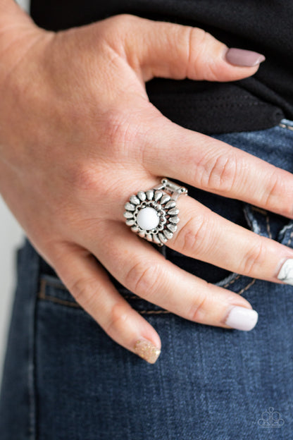 Paparazzi Poppy Pep White Ring