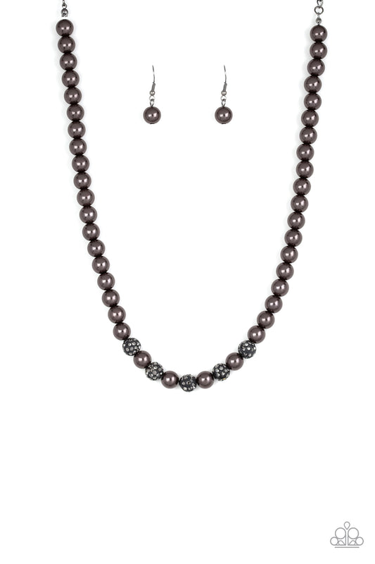 Paparazzi Posh Boss Black Short Necklace - P2RE-BKXX-367LP