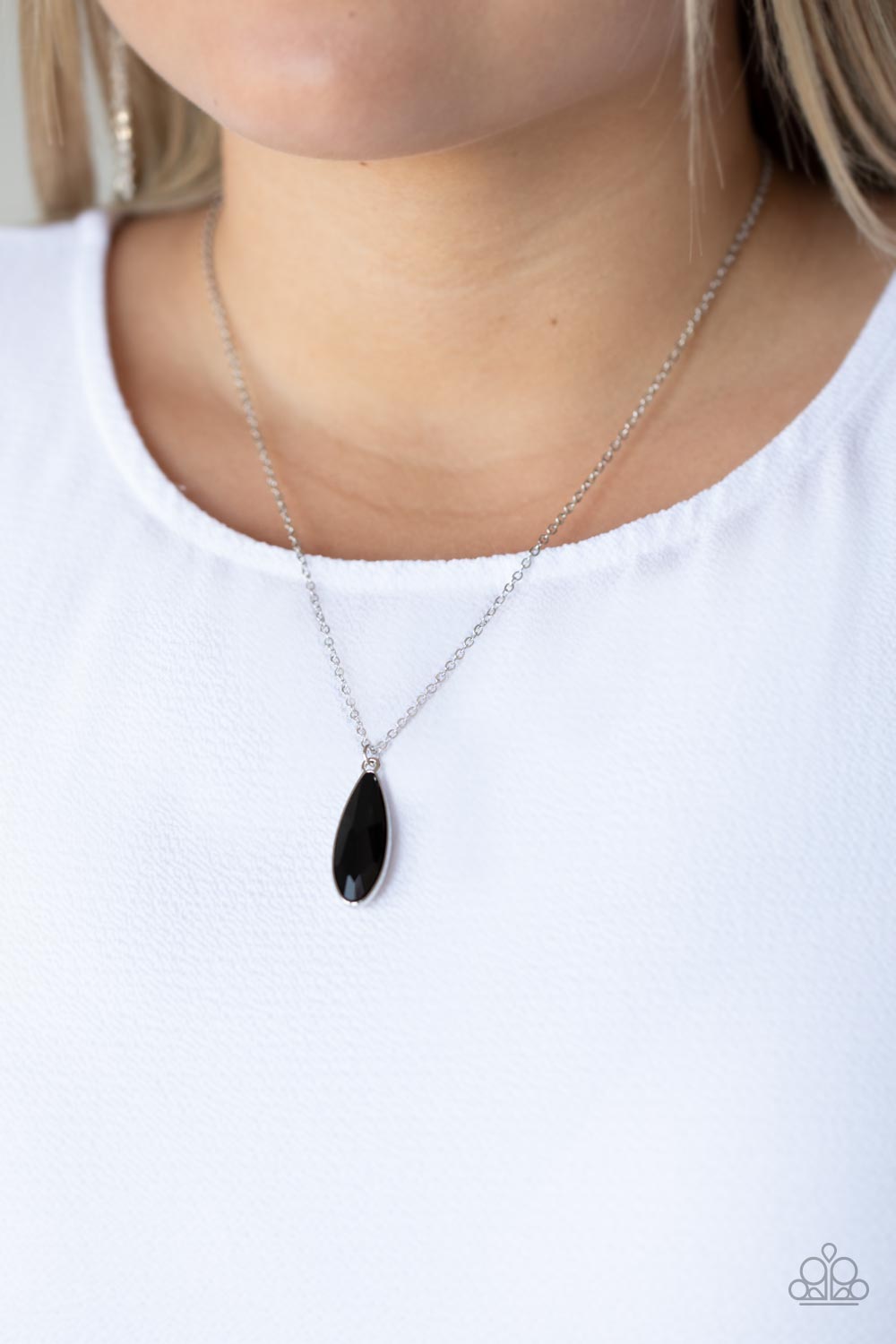 Paparazzi Prismatically Polished Black Short Necklace - P2DA-BKXX-146XX