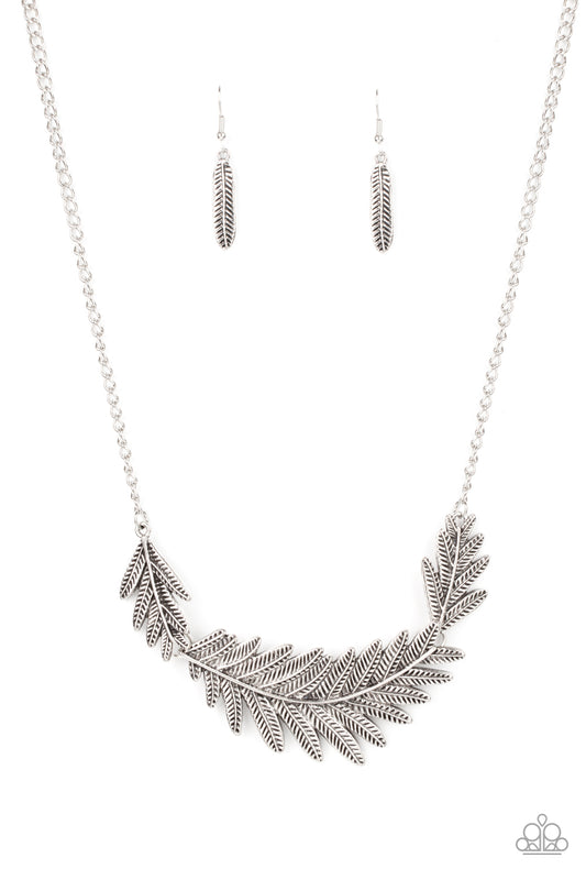 Paparazzi Queen of the QUILL Silver Short Necklace