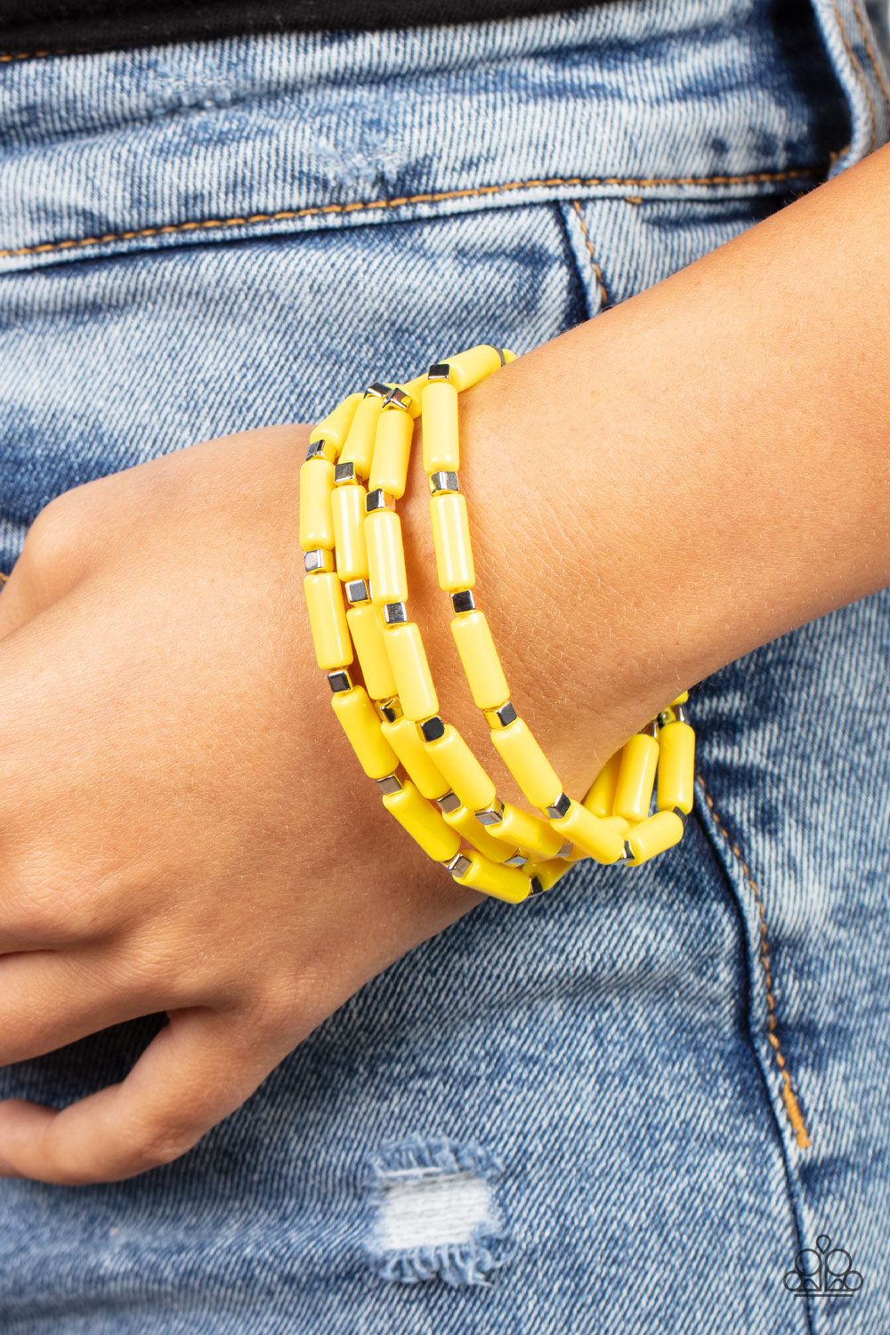 Paparazzi Radiantly Retro Yellow Stretch Bracelet - P9WH-YWXX-147XX