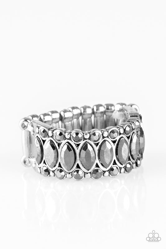 Paparazzi Radical Riches Silver Ring
