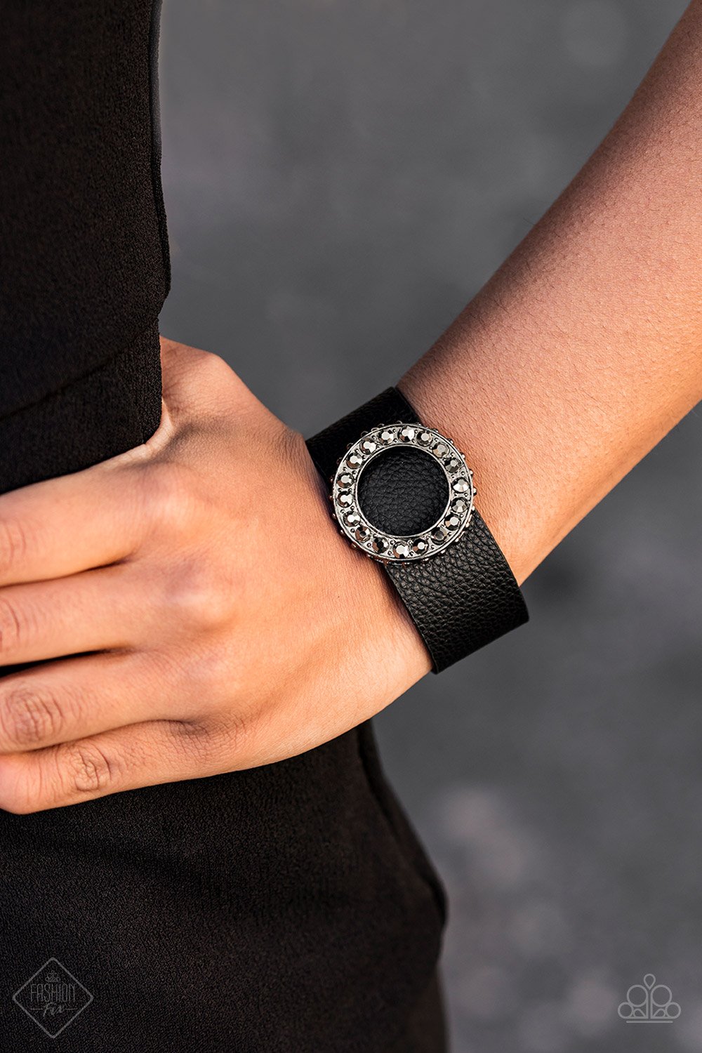 Paparazzi Rebel Razzle Black Single Wrap Snap Bracelet - Fashion Fix Magnificent Musings February 2019