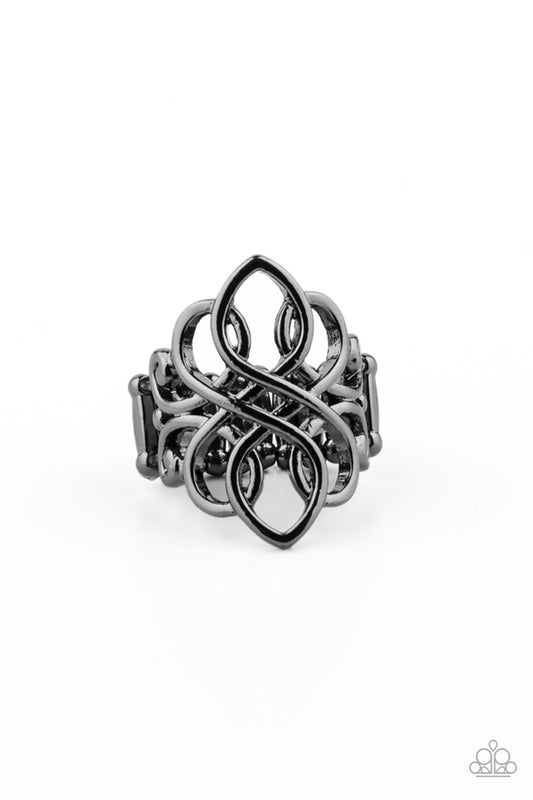 Paparazzi Regal Roundabout Black Ring