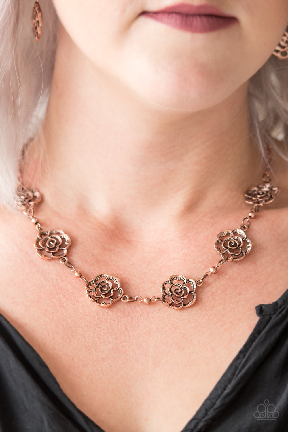 Paparazzi Rosebud Rapture Copper Short Necklace