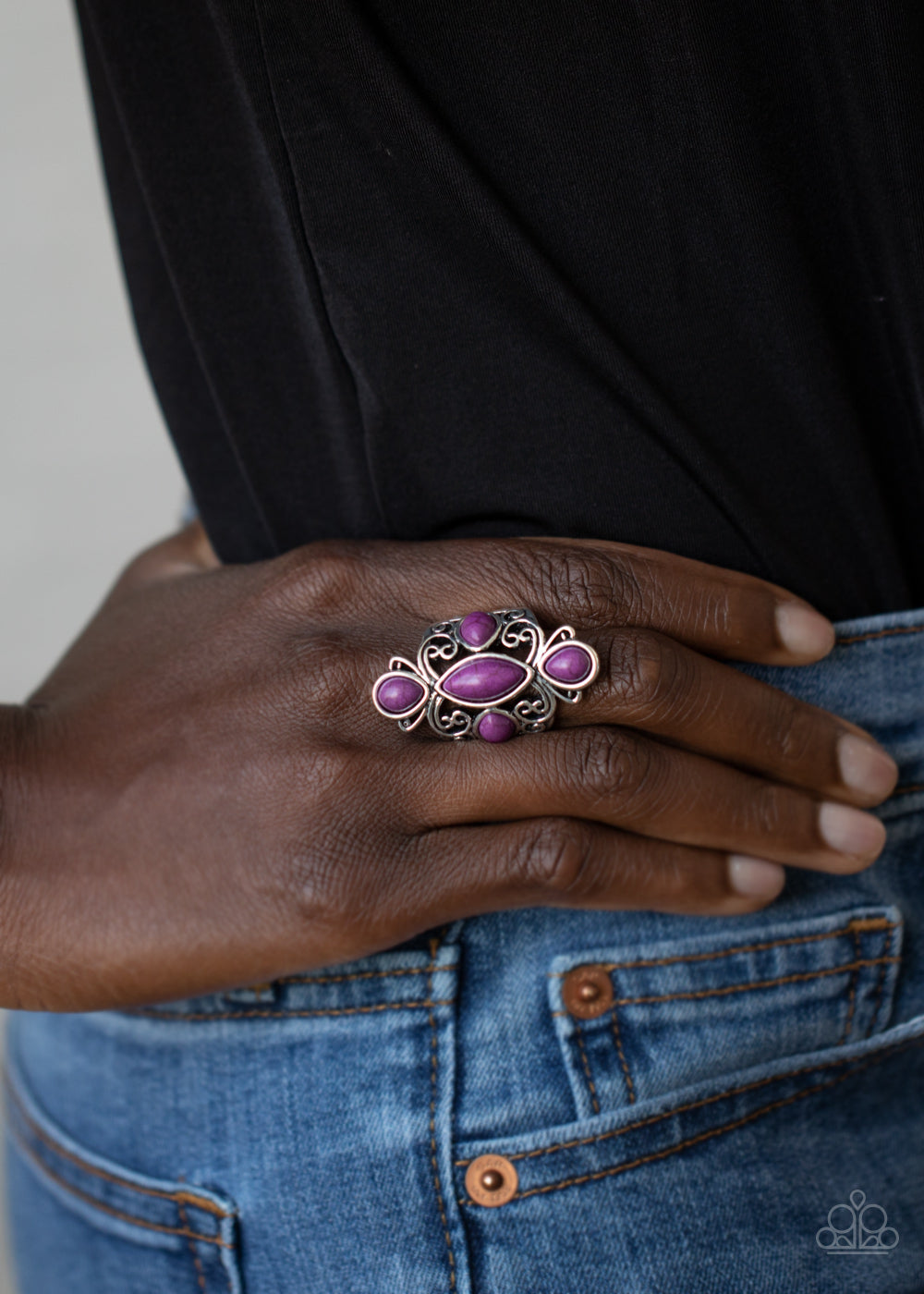 Paparazzi Sahara Sweetheart Purple Stone Ring