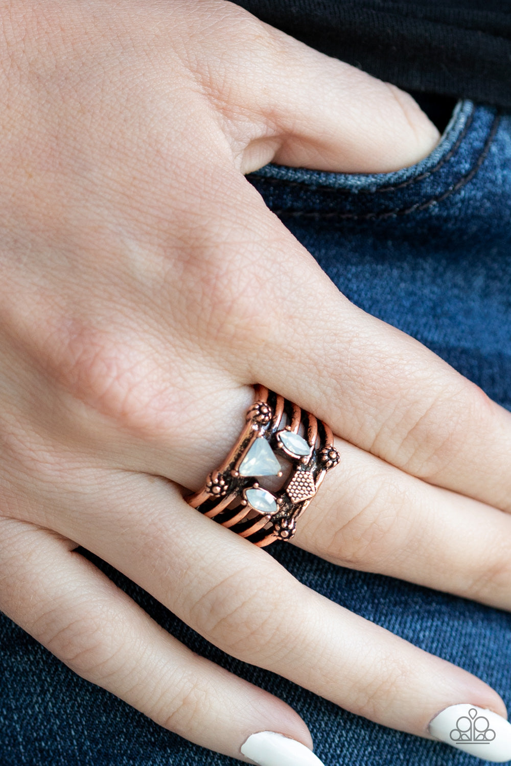 Paparazzi Shape Scene Copper Ring