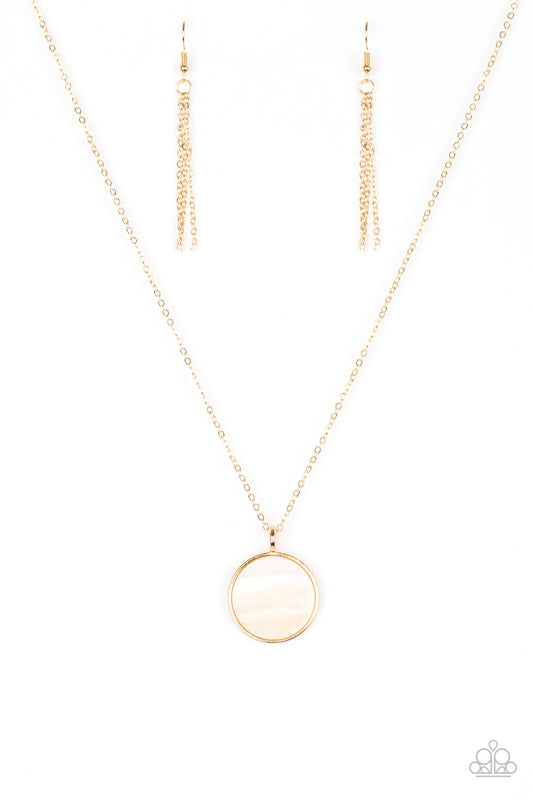 Paparazzi Shimmering Seashores Gold Short Necklace - P2RE-GDXX-263XX