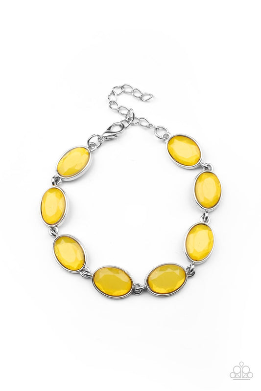 Paparazzi Smooth Move Yellow Clasp Bracelet