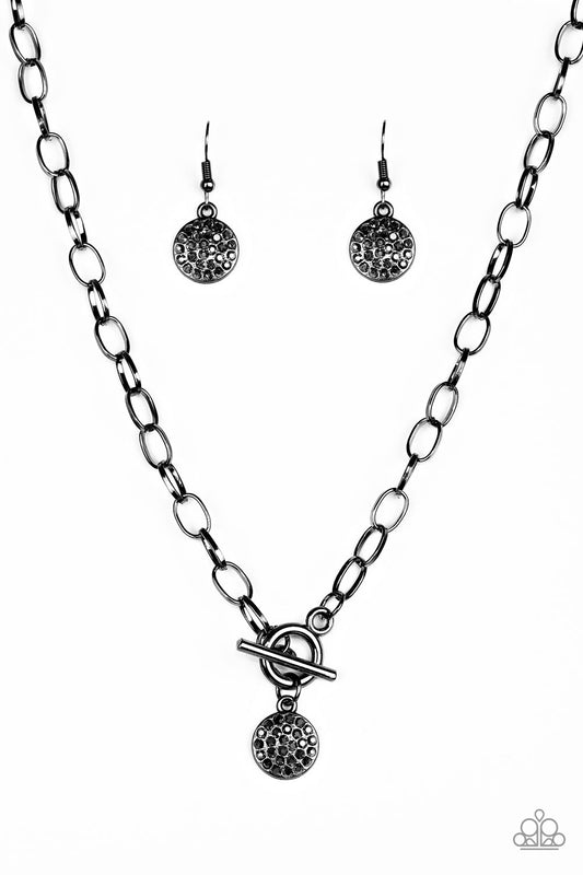 Paparazzi Sorority Sisters Black Short Toggle Necklace