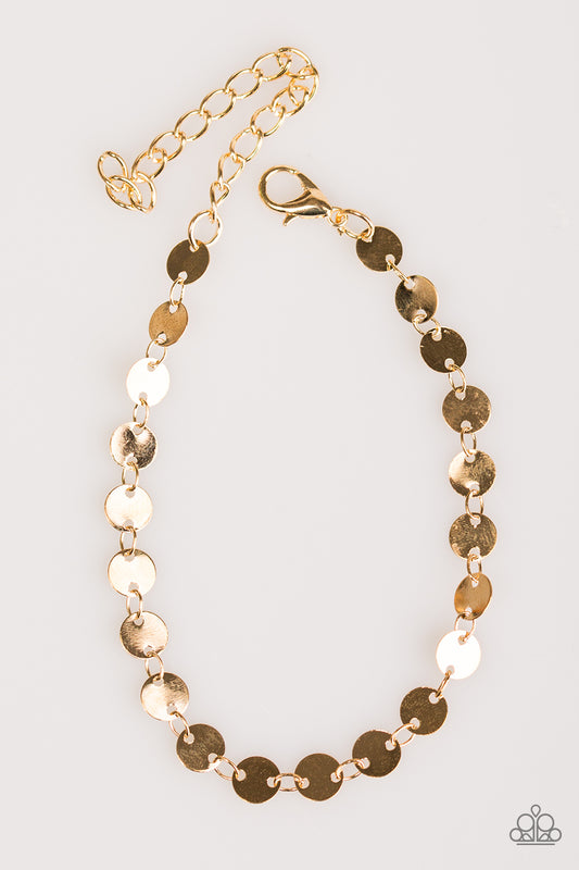 Paparazzi Spotlight Social Gold Clasp Bracelet