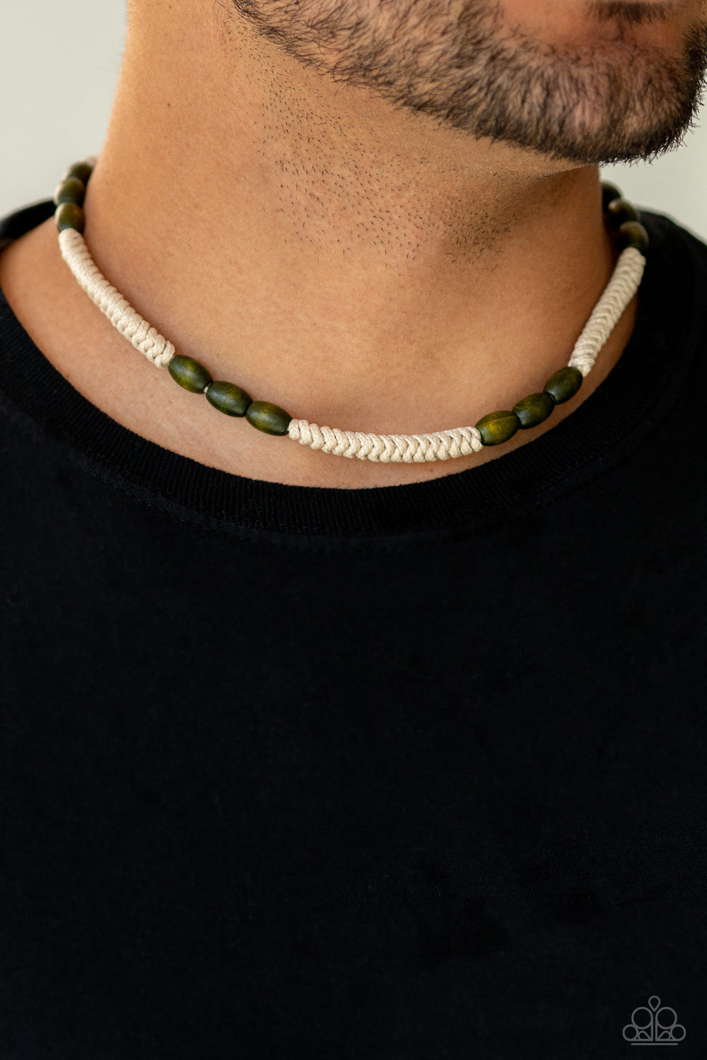Paparazzi Tahiti Tide Green Men's Short Necklace - P2UR-GRXX-035XX