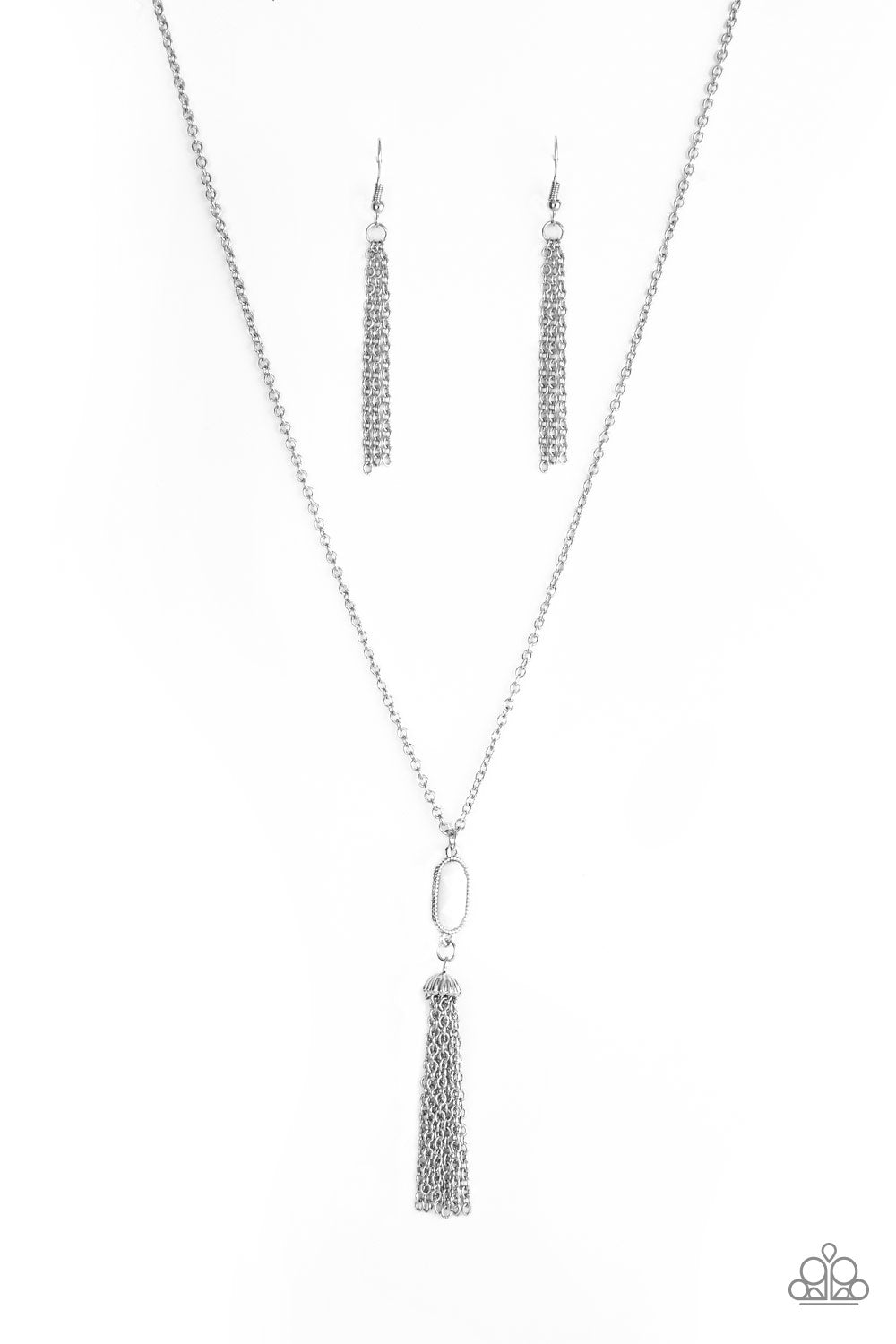 Tassel deals necklace paparazzi